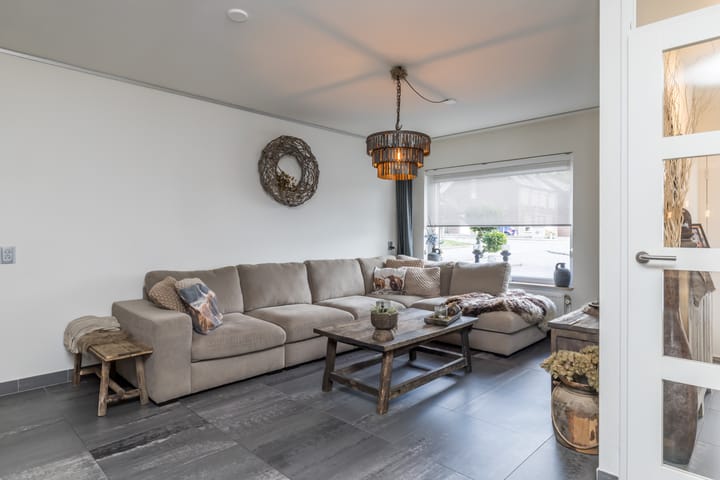 Foto 8 van Elf Schoorstenen 15