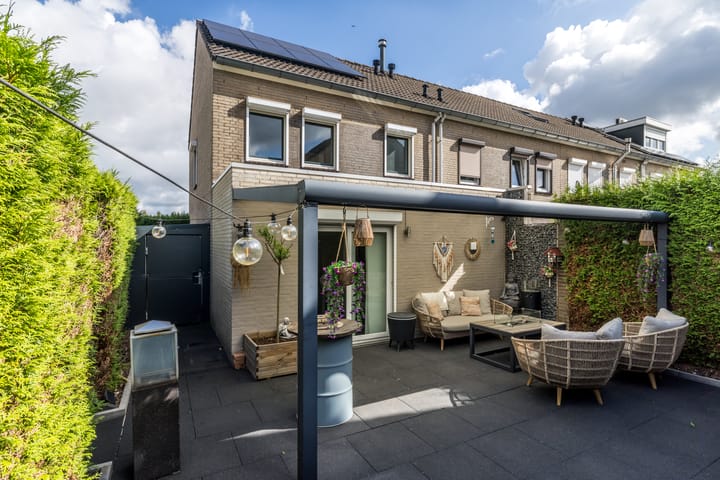 Foto 32 van Elf Schoorstenen 15