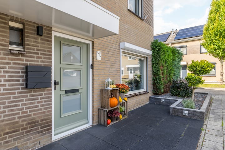 Foto 35 van Elf Schoorstenen 15