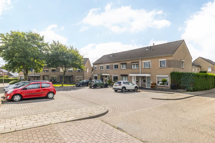 Foto 37 van Elf Schoorstenen 15