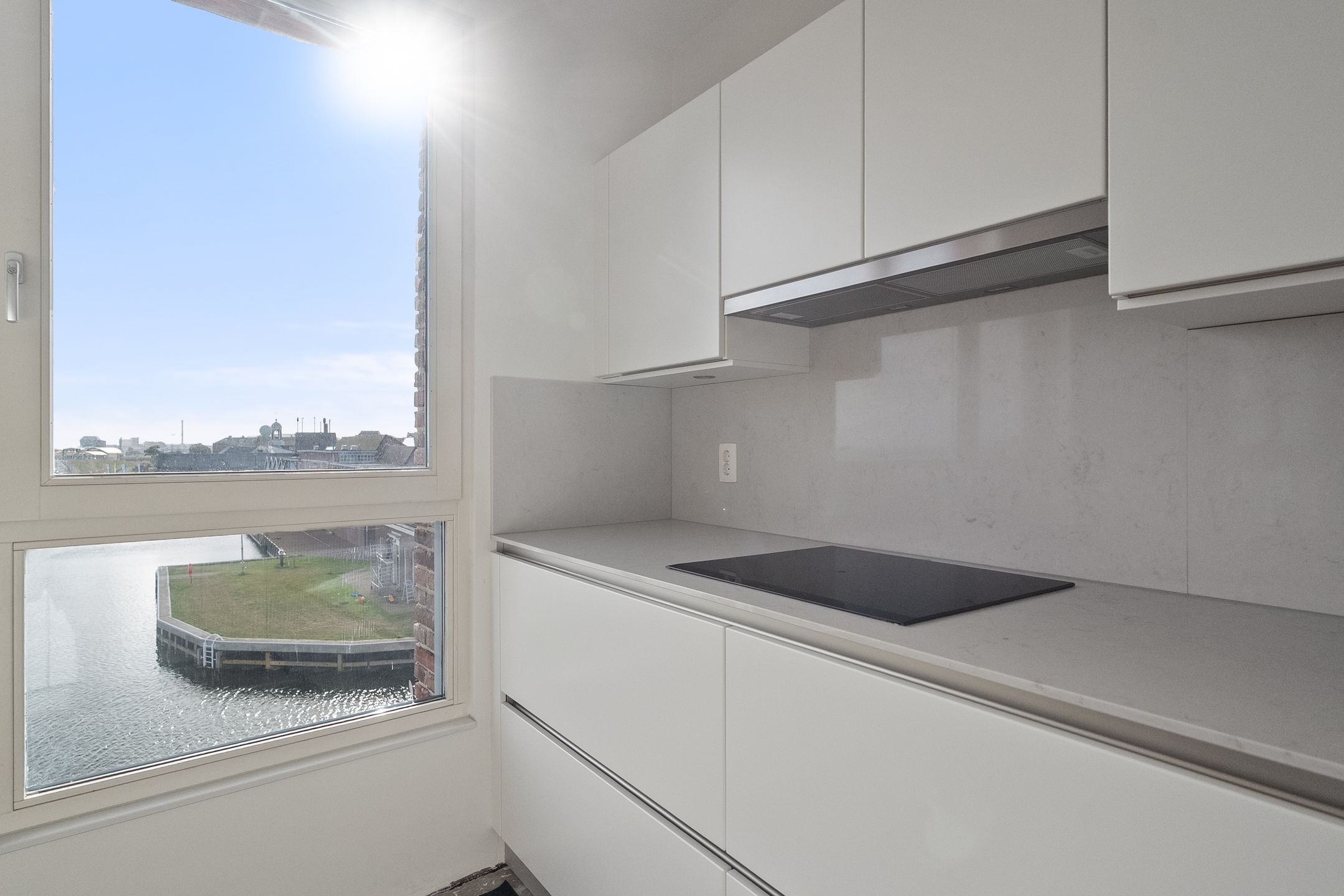 Foto 12 van Kanaalweg 355