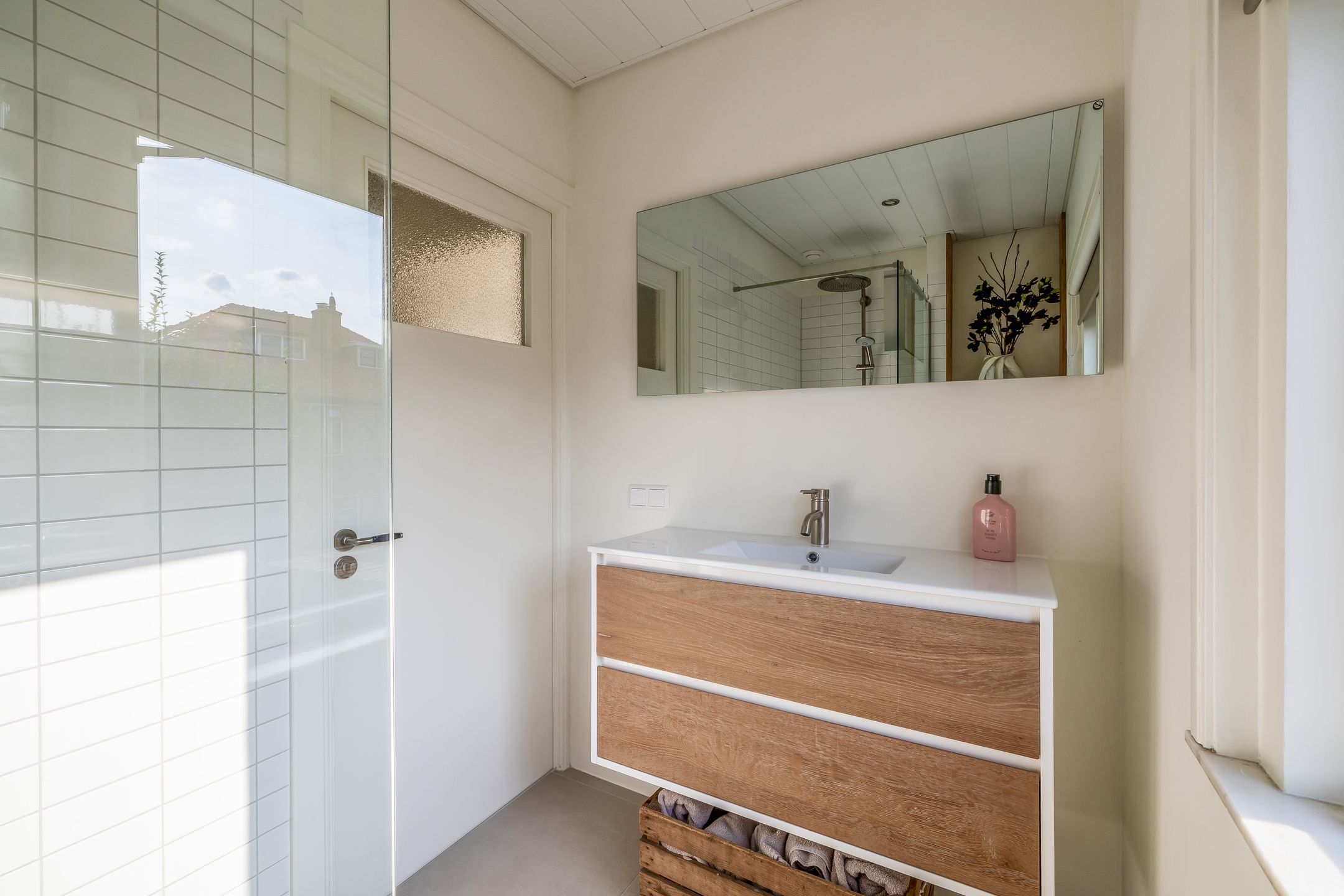 Photo 36 of Olivier van Noortstraat 18