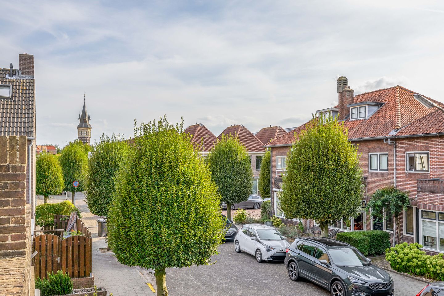 Photo 49 of Olivier van Noortstraat 18