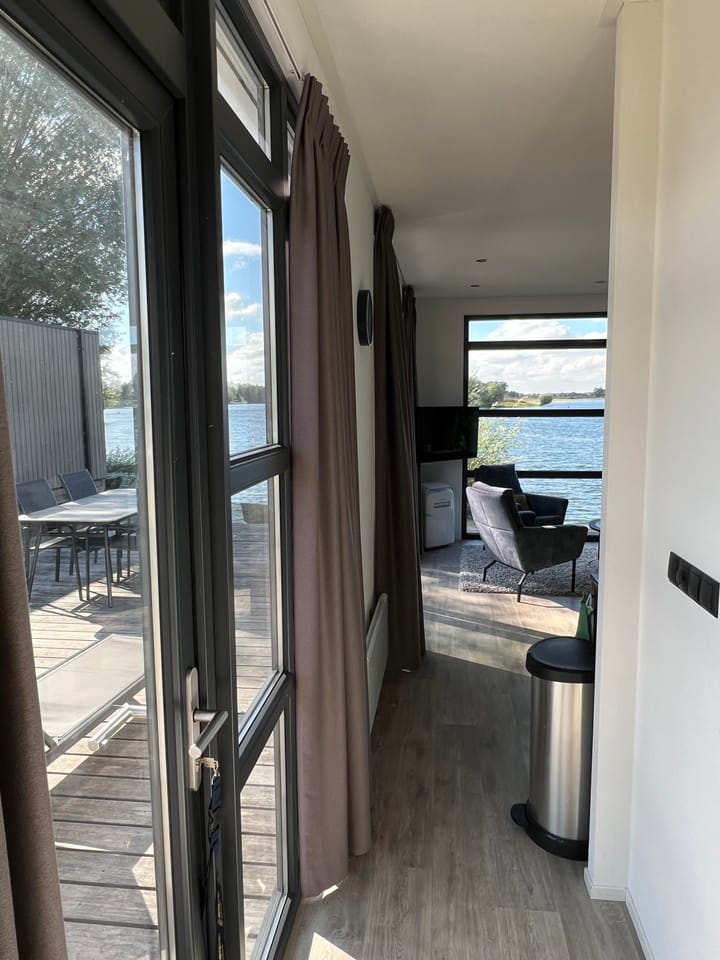 Photo 23 of Rijnbandijk 36-A