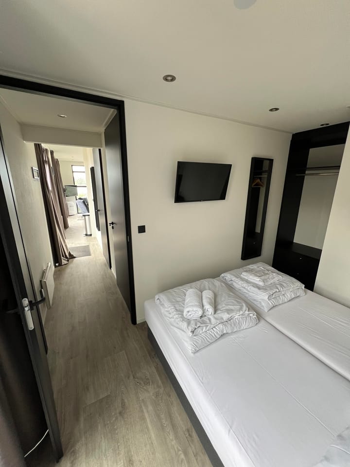 Photo 41 of Rijnbandijk 36-A