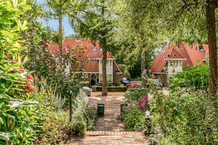 Foto 4 van Dr. Julius Röntgenlaan 21