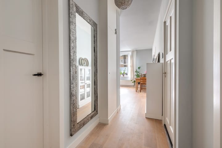 Photo 6 of Aalsmeerweg 82-H