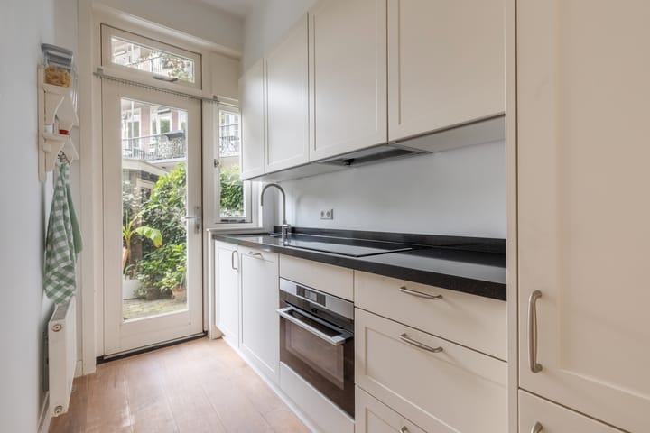 Photo 12 of Aalsmeerweg 82-H