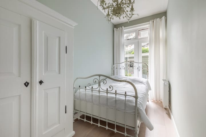 Photo 21 of Aalsmeerweg 82-H