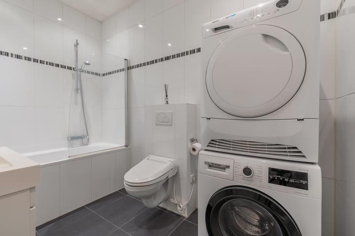 Photo 23 of Aalsmeerweg 82-H