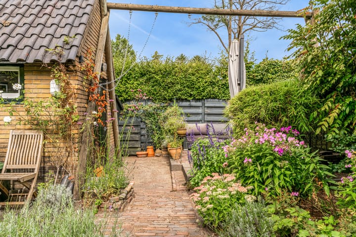 Foto 39 van Dr. Julius Röntgenlaan 21