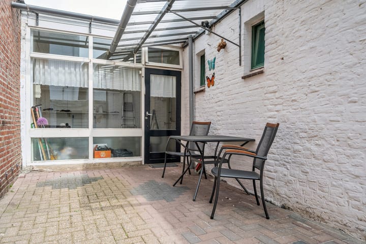 Photo 40 of Hoogstraat 36