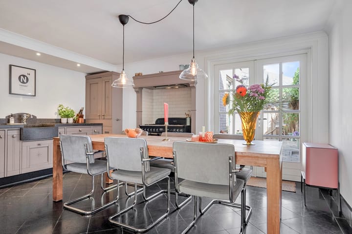 Foto 9 van Hoefstraat 252