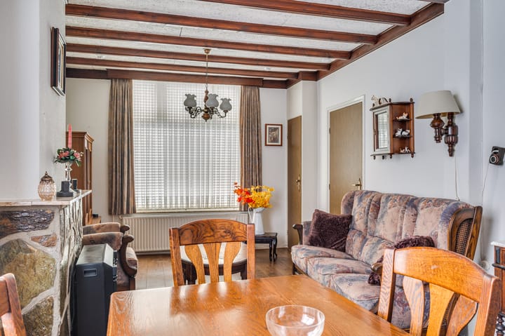 Photo 6 of Hoogstraat 36