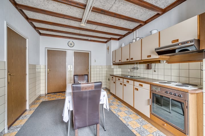 Photo 12 of Hoogstraat 36