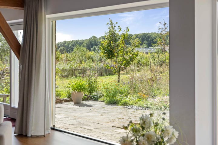 Foto 22 van Wethouder M. van Doorninckweg 19