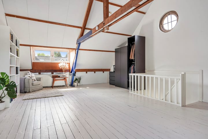 Foto 32 van Hoefstraat 252