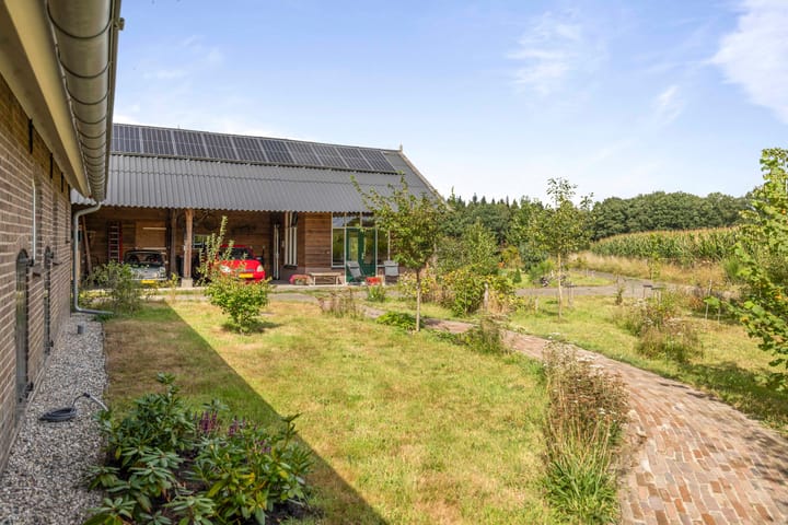 Foto 50 van Wethouder M. van Doorninckweg 19