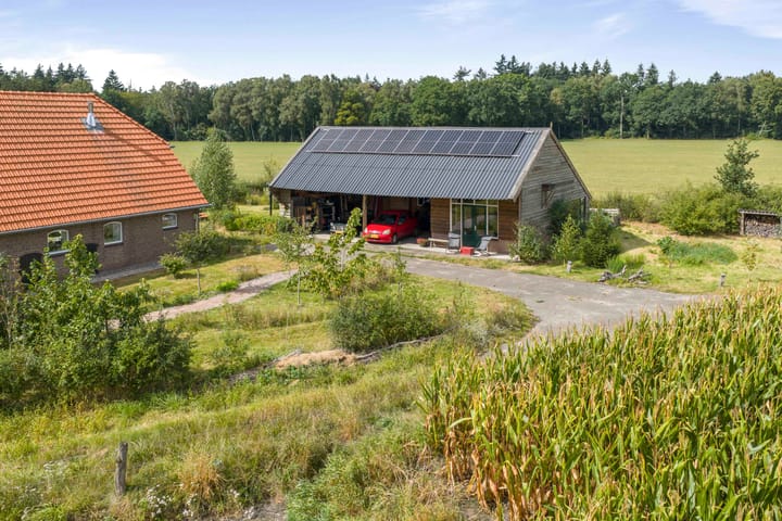 Foto 60 van Wethouder M. van Doorninckweg 19