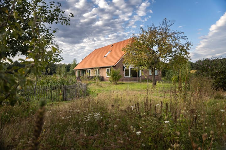 Foto 71 van Wethouder M. van Doorninckweg 19