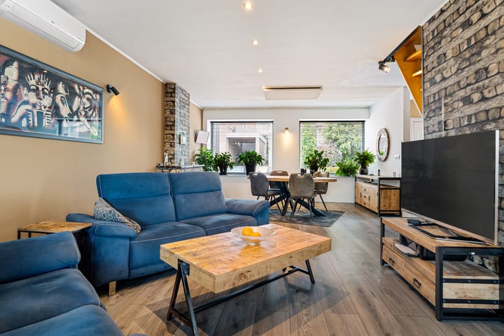 Foto 9 van Erensteinerstraat 65