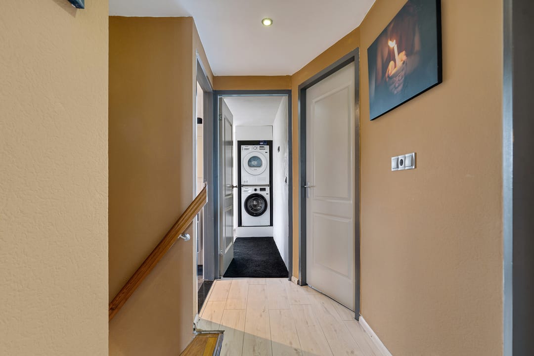 Photo 13 of Erensteinerstraat 65