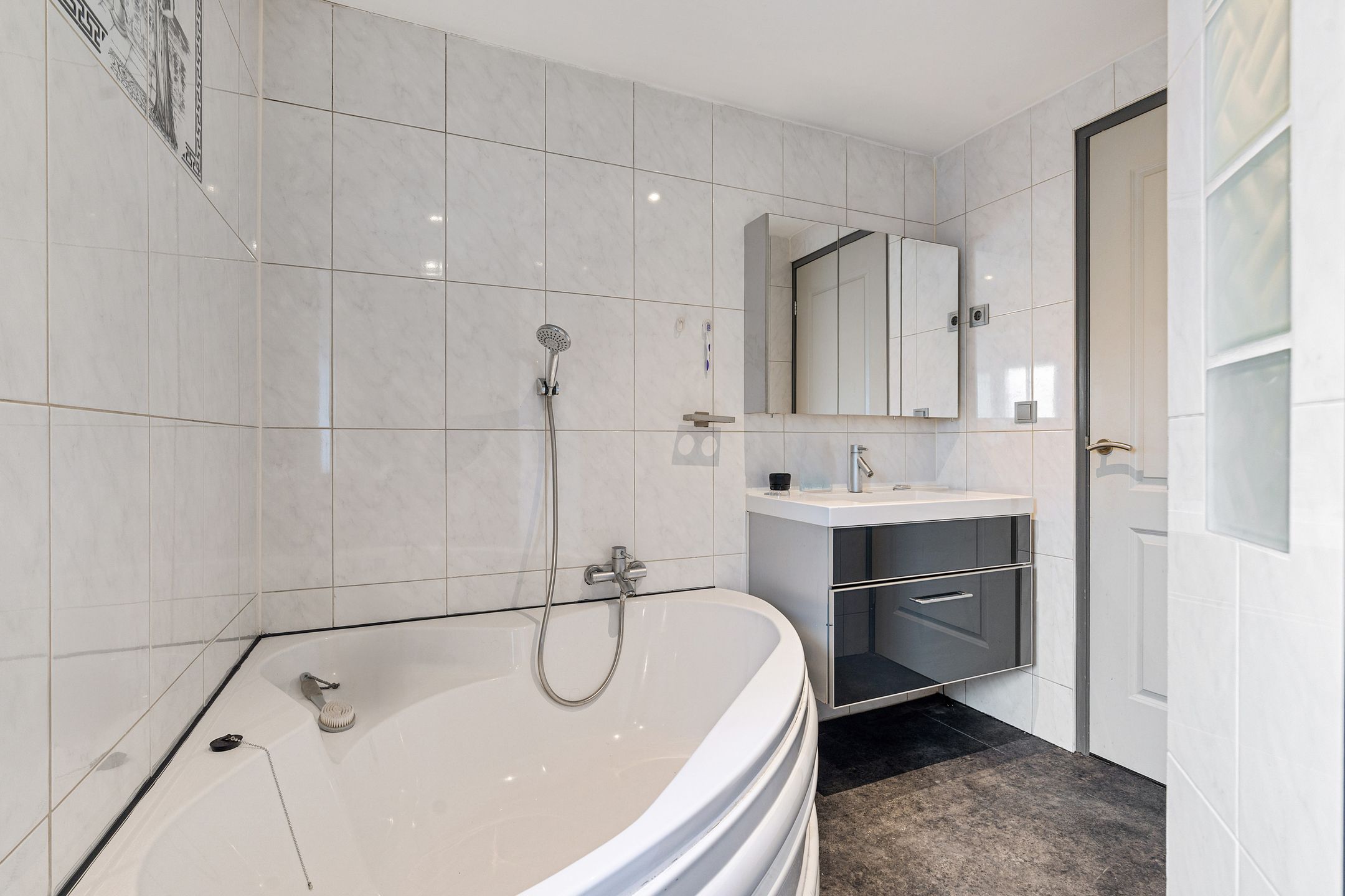 Photo 15 of Erensteinerstraat 65