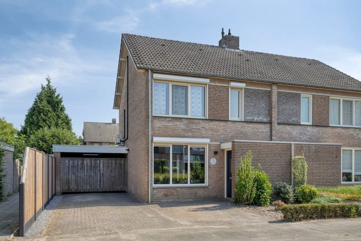 Photo 1 of Mercurius 7