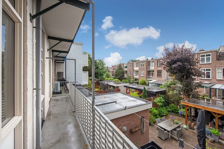 Photo 4 of Caan van Necklaan 86