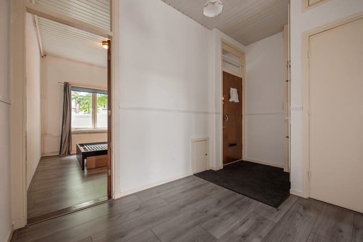 Photo 6 of Caan van Necklaan 86