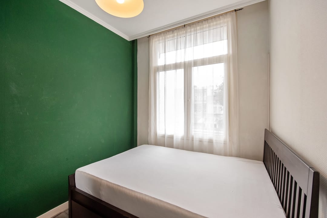 Foto 16 van Caan van Necklaan 86