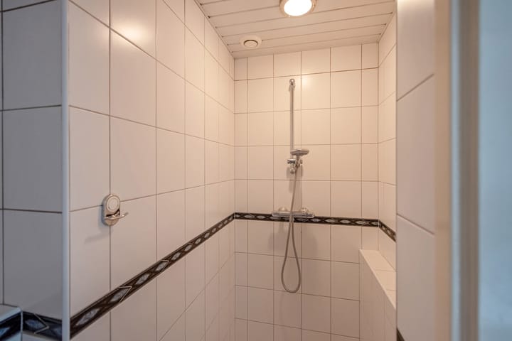 Photo 20 of Caan van Necklaan 86