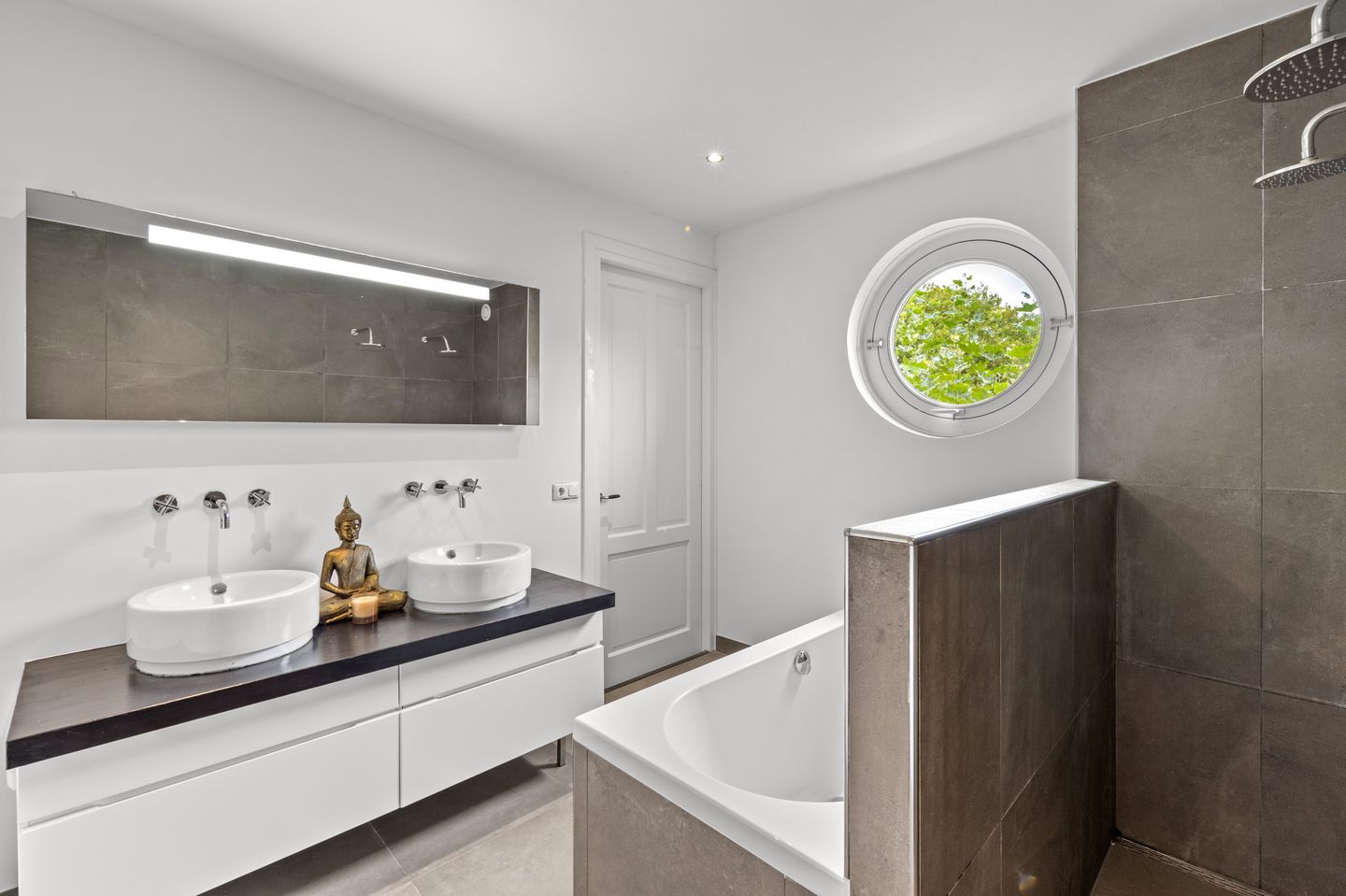 Foto 35 van Driehoekstraat 25-A