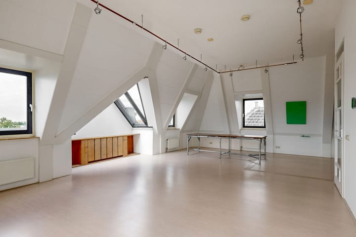 Photo 18 of Burg. De Jonghkade 26-C