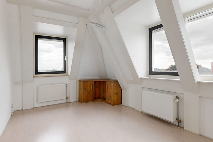 Photo 22 of Burg. De Jonghkade 26-C