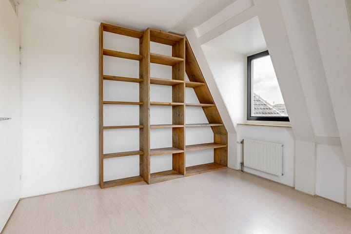 Photo 25 of Burg. De Jonghkade 26-C