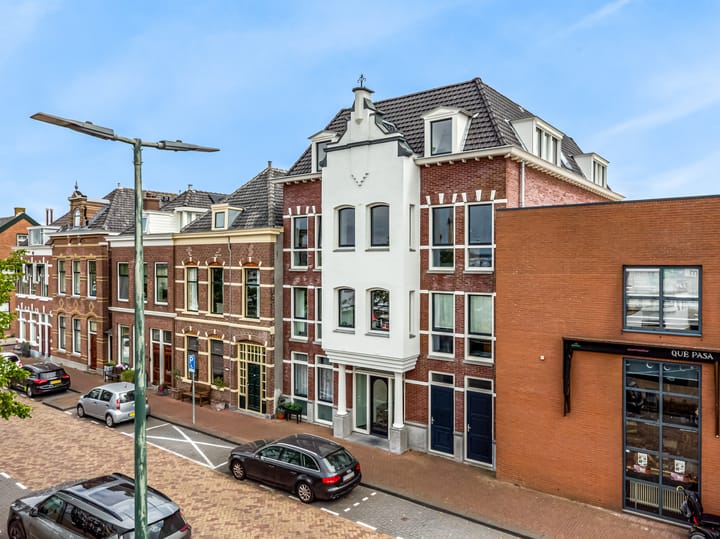 Photo 40 of Burg. De Jonghkade 26-C