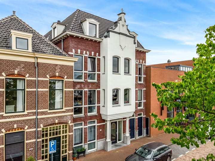 Photo 41 of Burg. De Jonghkade 26-C