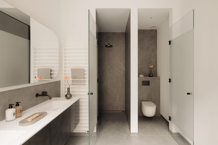 Photo 34 of Valeriusplein 9-B7