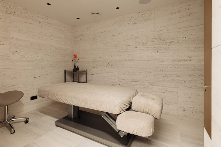 Photo 38 of Valeriusplein 9-B7