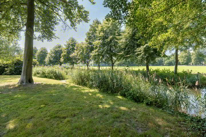 Photo 55 of Oude Meentweg