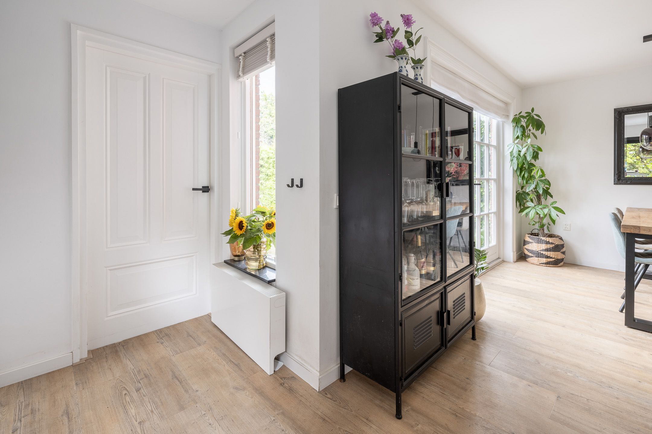 Photo 15 of Oude Rijksstraatweg 8-A