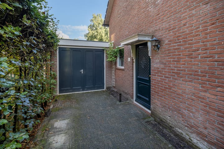 Photo 50 of Oude Rijksstraatweg 8-A