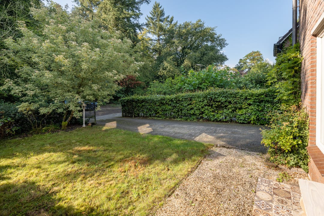 Photo 52 of Oude Rijksstraatweg 8-A