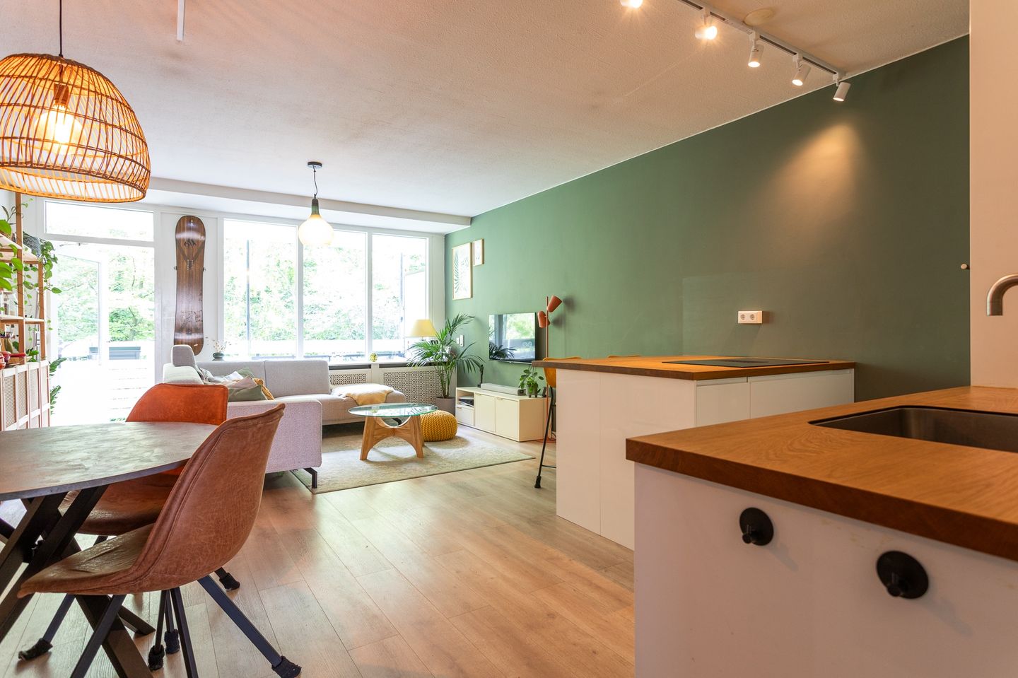 Foto 10 van Frederikstraat 377