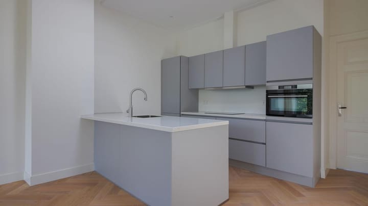 Photo 3 of Frederiksplein 16-3