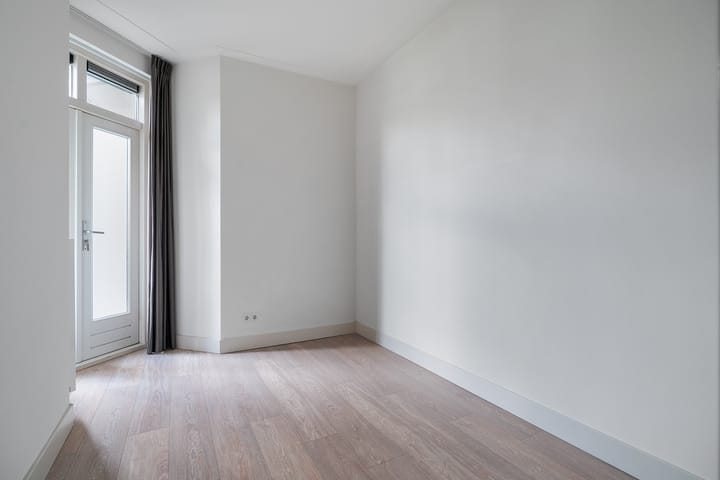 Foto 15 van Kinderdijkstraat 91-1