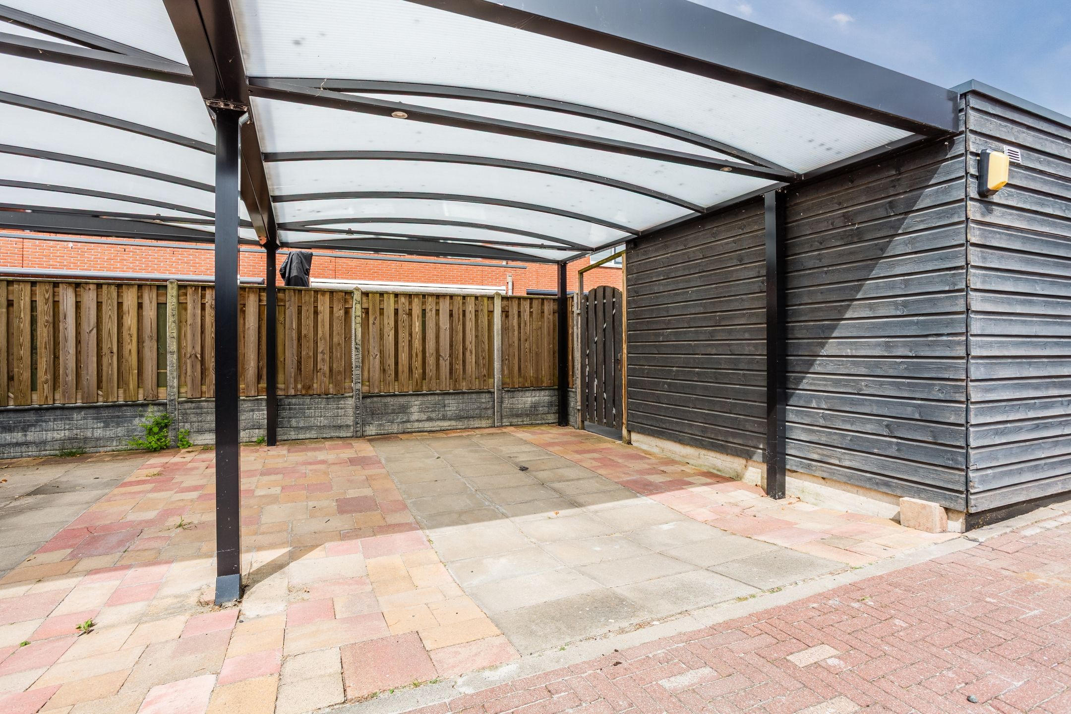 Photo 3 of Donald Ducklaan 18