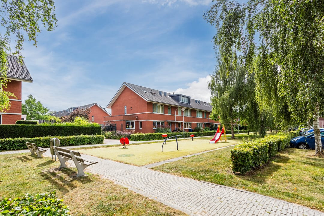 Photo 53 of Donald Ducklaan 18