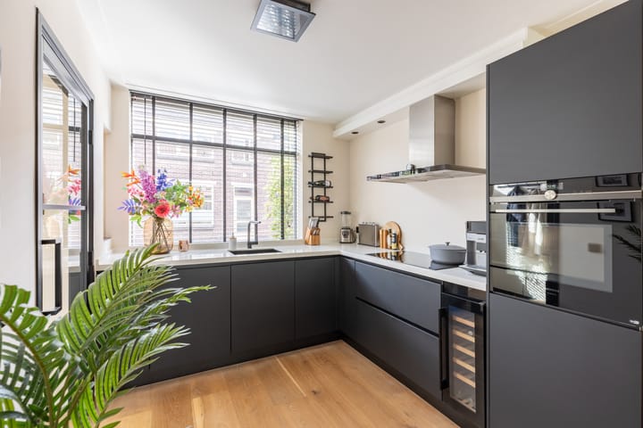 Foto 2 van Van der Kaaijstraat 32